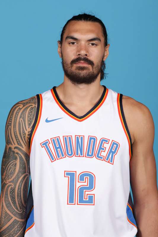 科莫0-0卡利亚里，平分秋色（科莫与卡利亚里握手言和，0-0收场）