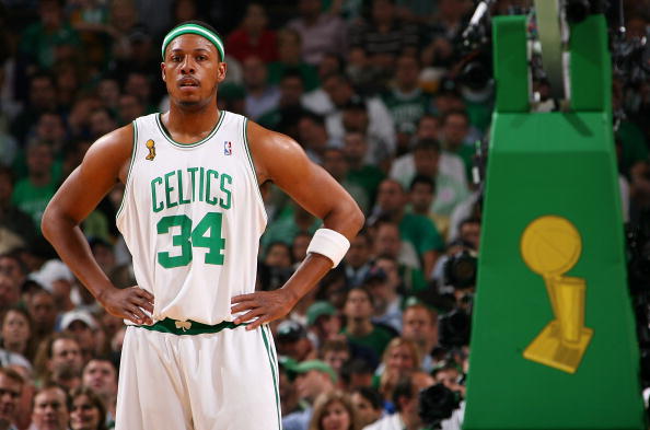 中超比赛亮点：上海申花绝杀广州队,（中超焦点战：上海申花补时绝杀广州队）