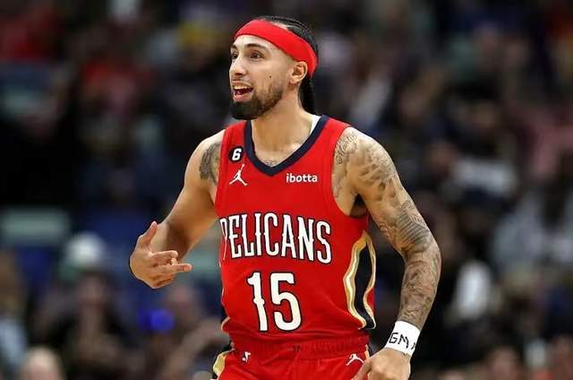 再见伊森！火箭、开拓者酝酿4换1交易，2米03前锋空降休斯顿（火箭与开拓者酝酿4换1：2米03前锋空降休城，伊森或告别球队）