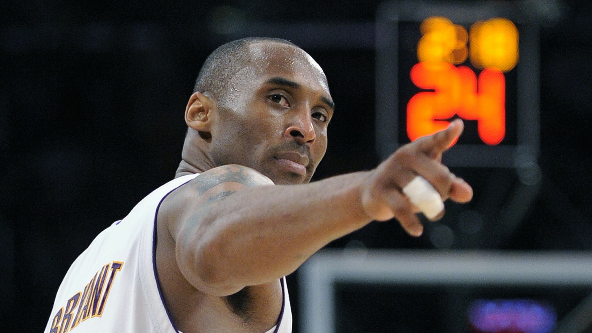 山东男篮选对了，连续2场比赛全队第一，中国男篮会有他一席之地吗（山东男篮慧眼识珠！连续两场队内第一，他能跻身中国男篮吗？）