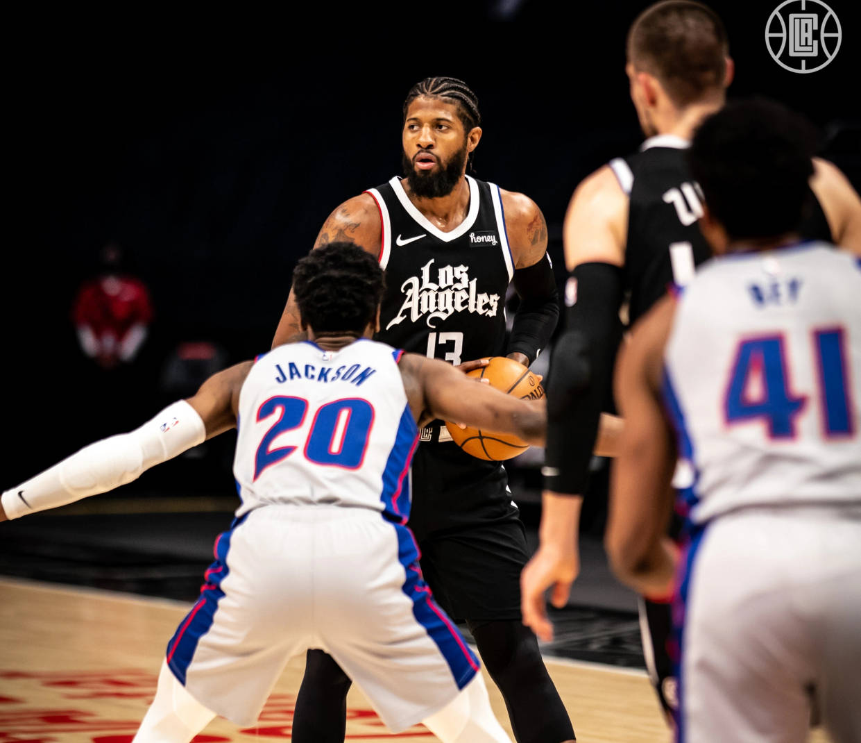 足球城市日记：足协杯决赛举办地，曾见证中国经济重心南移（足协杯决赛之城：见证中国经济重心南迁的足球都市）