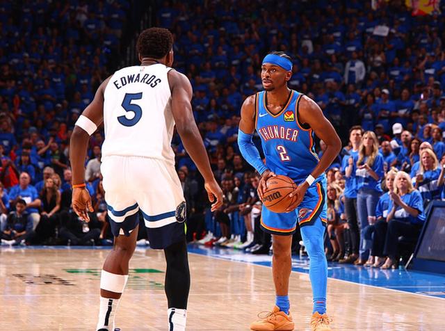 巴尔泰萨吉：现在谈意甲冠军为时过早；我有点像斯皮纳佐拉（巴尔泰萨吉：意甲夺冠言之过早，我的风格有些像斯皮纳佐拉）