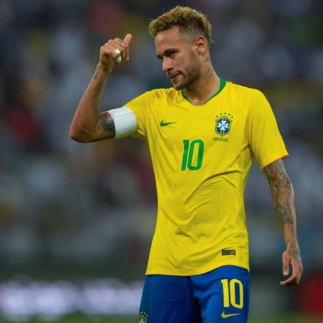 小法：想让阿达伊和帕斯学习梅西的饥饿感，这能造就顶级球员（小法希望阿达伊和帕斯学习梅西的饥饿感：这是成就顶级球员的关键）