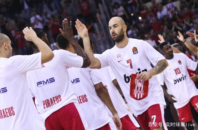 足球报：多支中超球队巨额欠税，以亿元为单位拖欠税款（足球报：多家中超俱乐部拖欠税款，金额以亿元计）