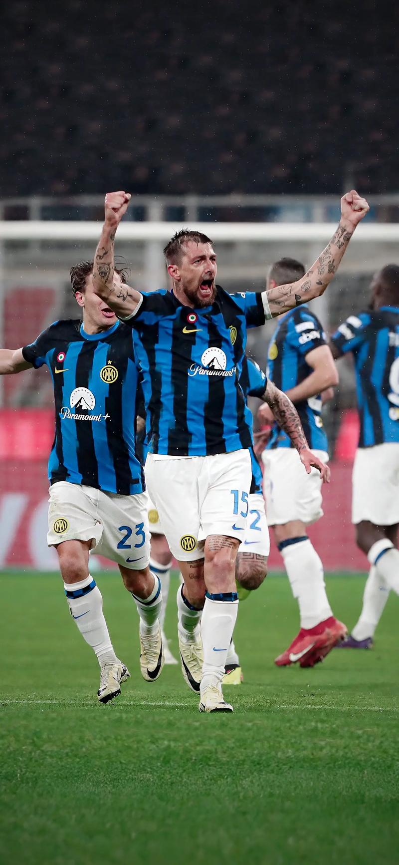 记者：武什科维奇1月不回热刺，他将在汉堡效力至本赛季结束（记者：武什科维奇冬窗不回热刺，将留在汉堡至赛季末）