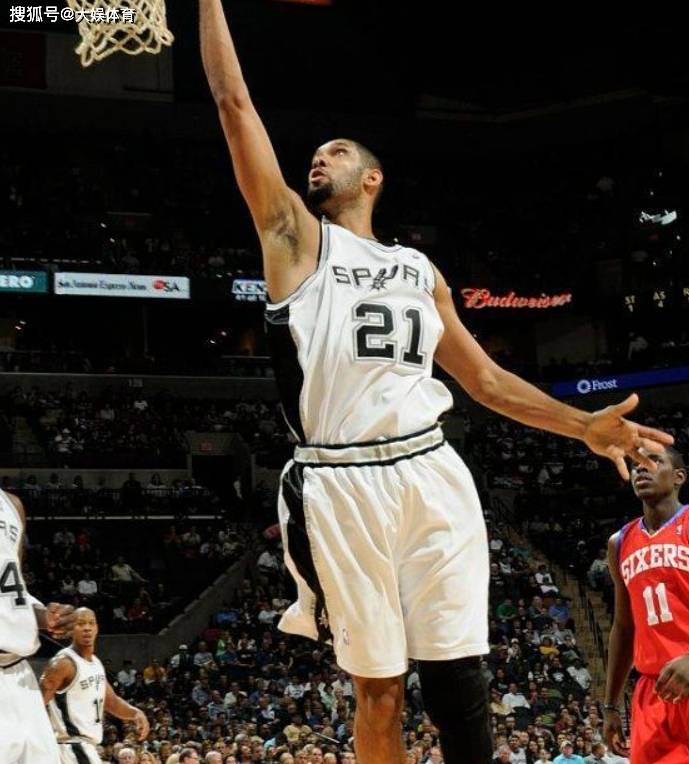 铜梁融媒：U16国足已抵达重庆备战，全力冲刺U17亚洲杯预选赛（铜梁融媒：U16国足抵达重庆开启备战，冲刺U17亚洲杯预选赛）