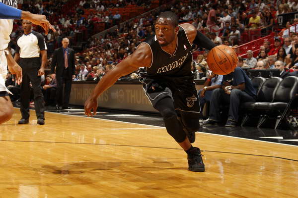 齐沃：利物浦能为重要比赛调整状态；萨拉赫？他是世界级球员（齐沃：利物浦能为关键战迅速调整；萨拉赫是世界级）